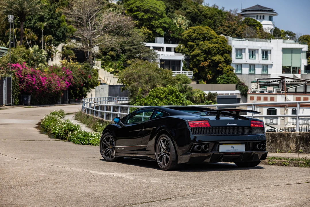2011 Lamborghini Gallardo LP570-4 Superleggera - Image 7 of 31