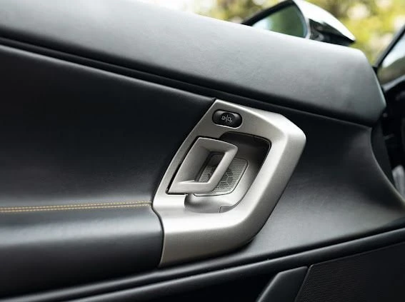 2011 Lamborghini Gallardo LP550-2 - Image 10 of 15