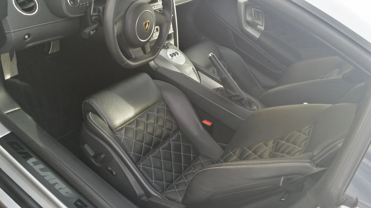 2011 Lamborghini Gallardo LP550-2 - Image 2 of 5