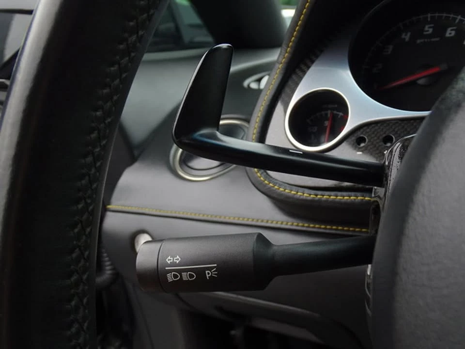 2011 Lamborghini Gallardo - Image 17 of 19
