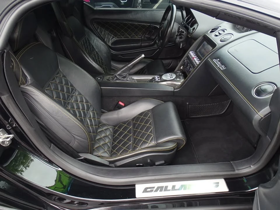 2011 Lamborghini Gallardo - Image 10 of 19