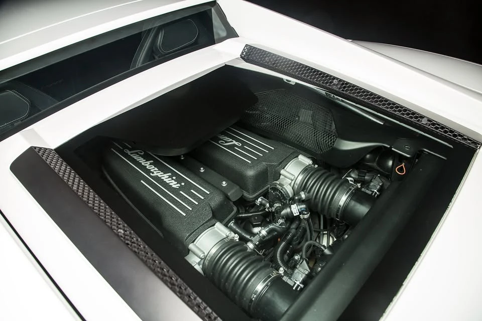 2011 Lamborghini Gallardo LP560-4 - Image 10 of 20