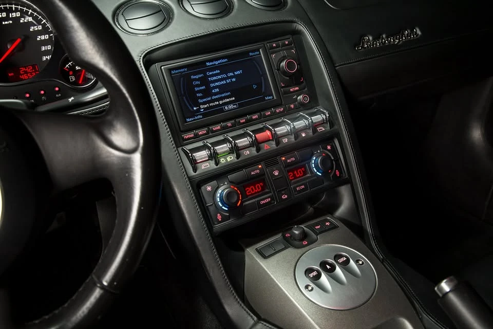 2011 Lamborghini Gallardo LP560-4 - Image 16 of 20