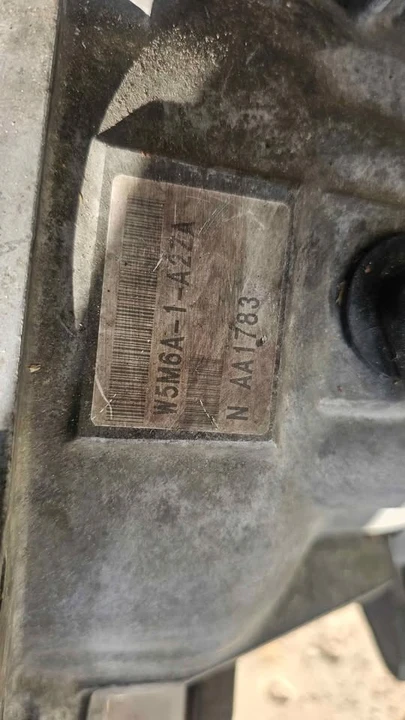 2011 Parts & Memorabilia Gearboxes - Image 3 of 3