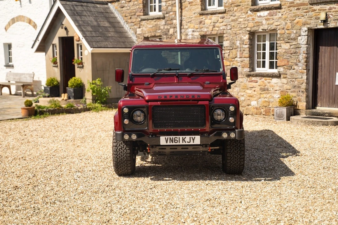 2011 Land Rover Defender - Image 2 of 30