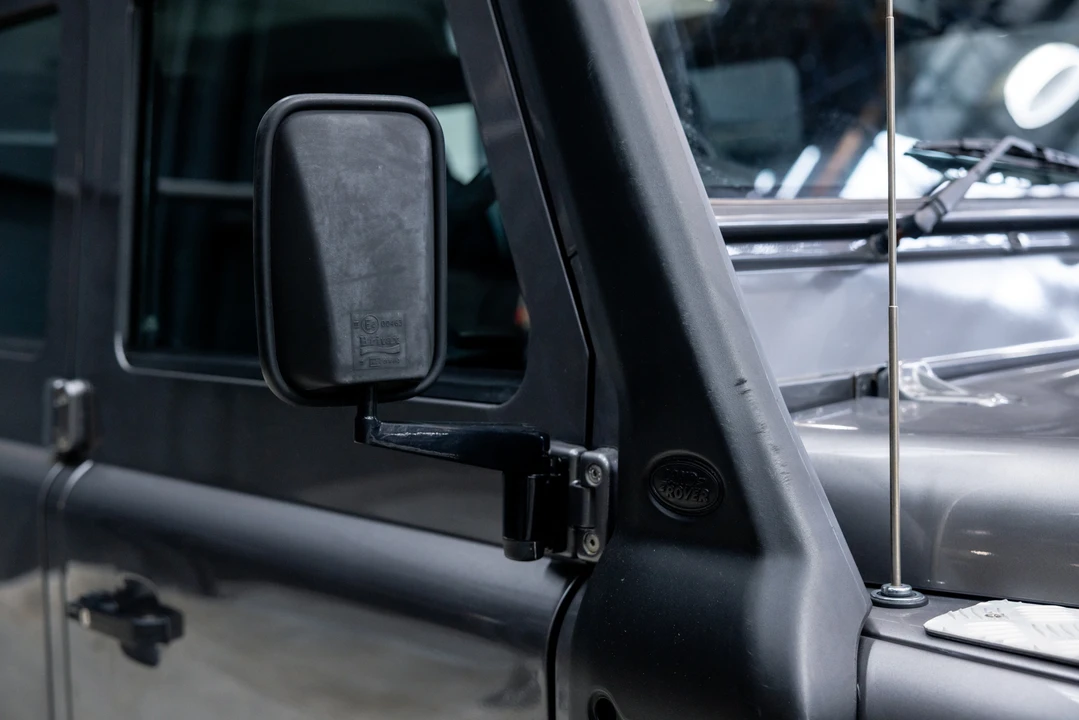 2011 Land Rover Defender 110 - Image 31 of 31
