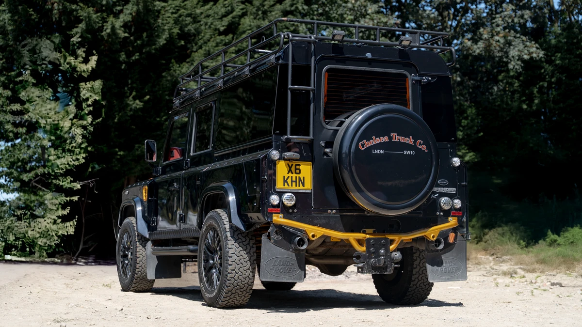 2011 Land Rover Defender 110 - Image 10 of 30