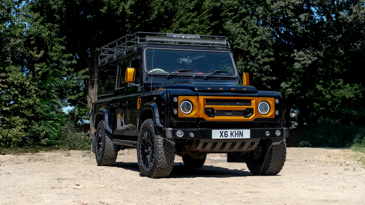 2011 Land Rover Defender 110 - Image 5 of 30