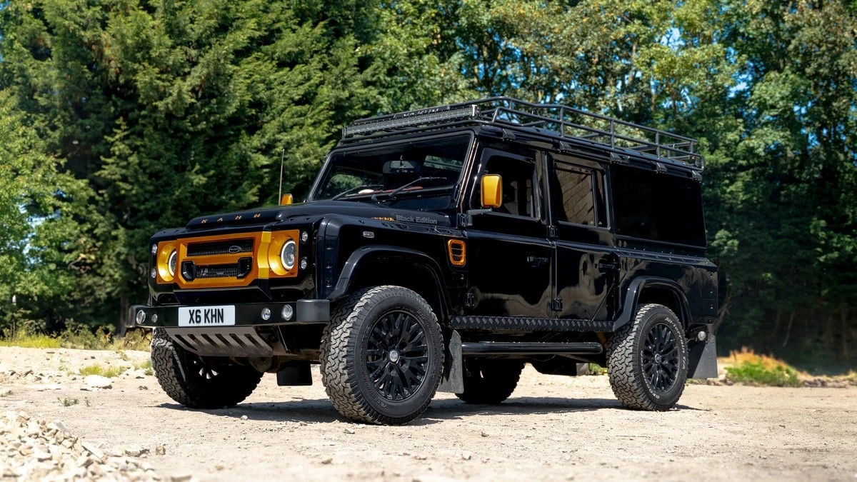 2011 Land Rover Defender 110 - Image 8 of 30
