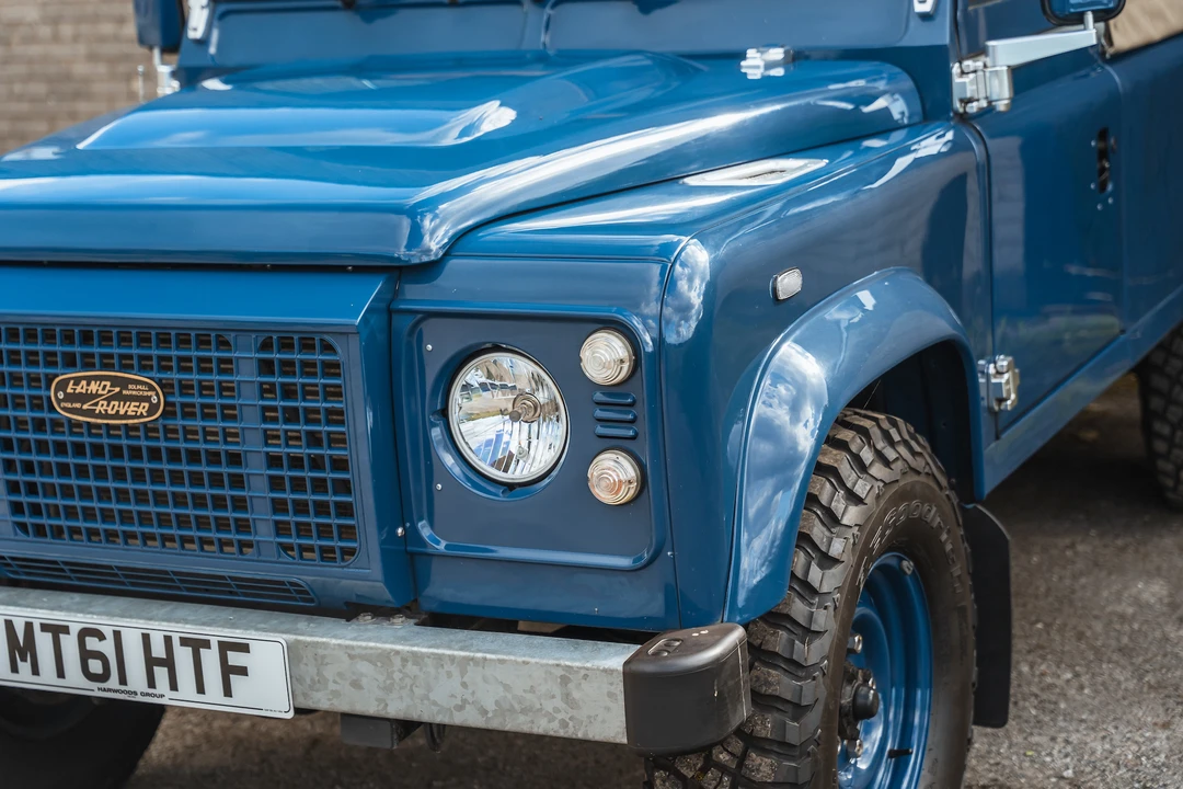 2011 Land Rover Defender 110 - Image 25 of 31