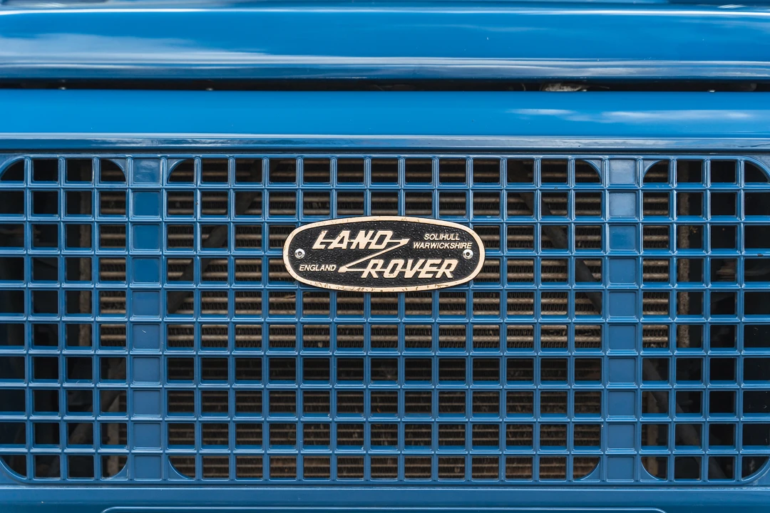 2011 Land Rover Defender 110 - Image 29 of 31