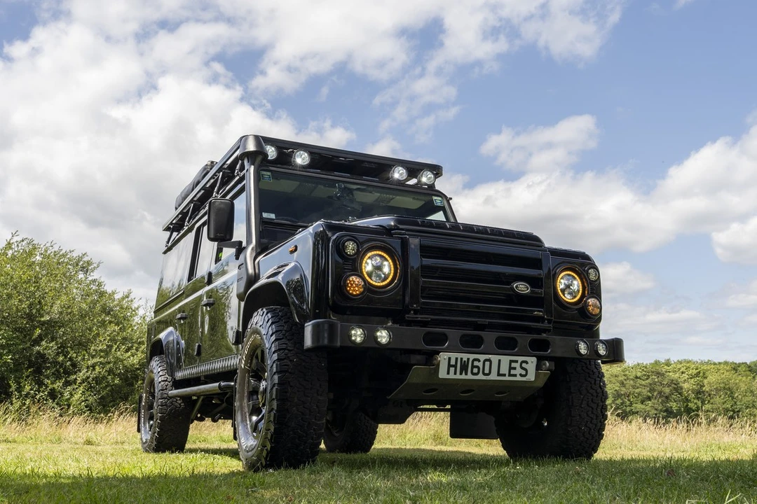 2011 Land Rover Defender 110 - Image 4 of 30