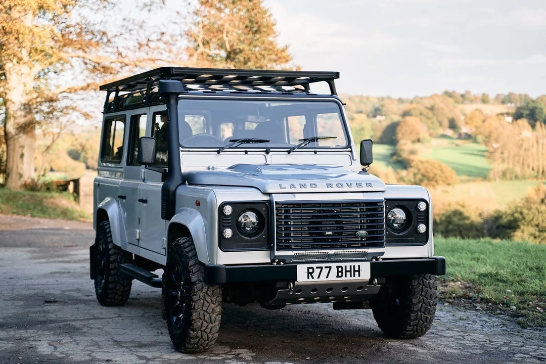 2011 Land Rover Defender 110 - Image 3 of 30