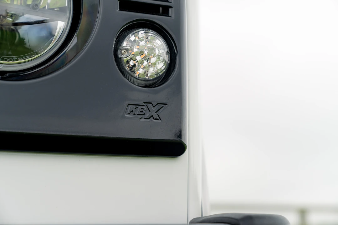 2011 Land Rover Defender 110 - Image 22 of 31