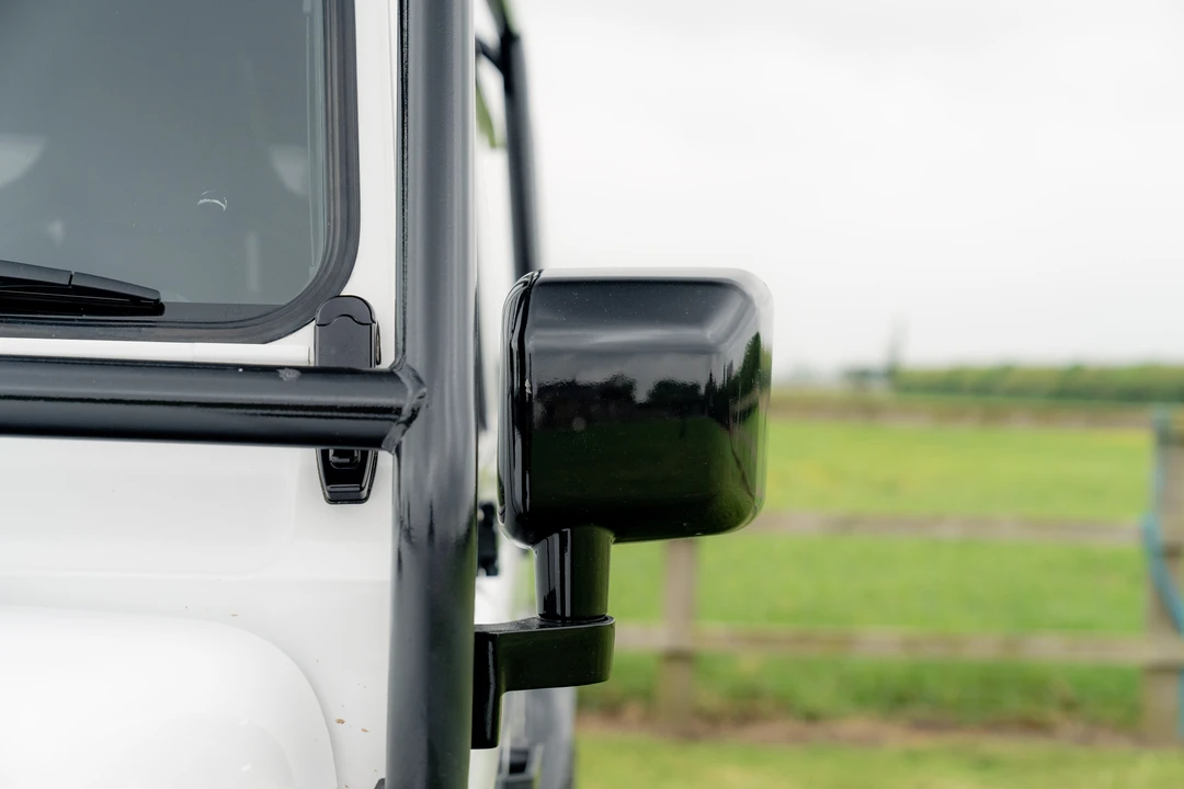 2011 Land Rover Defender 110 - Image 26 of 31