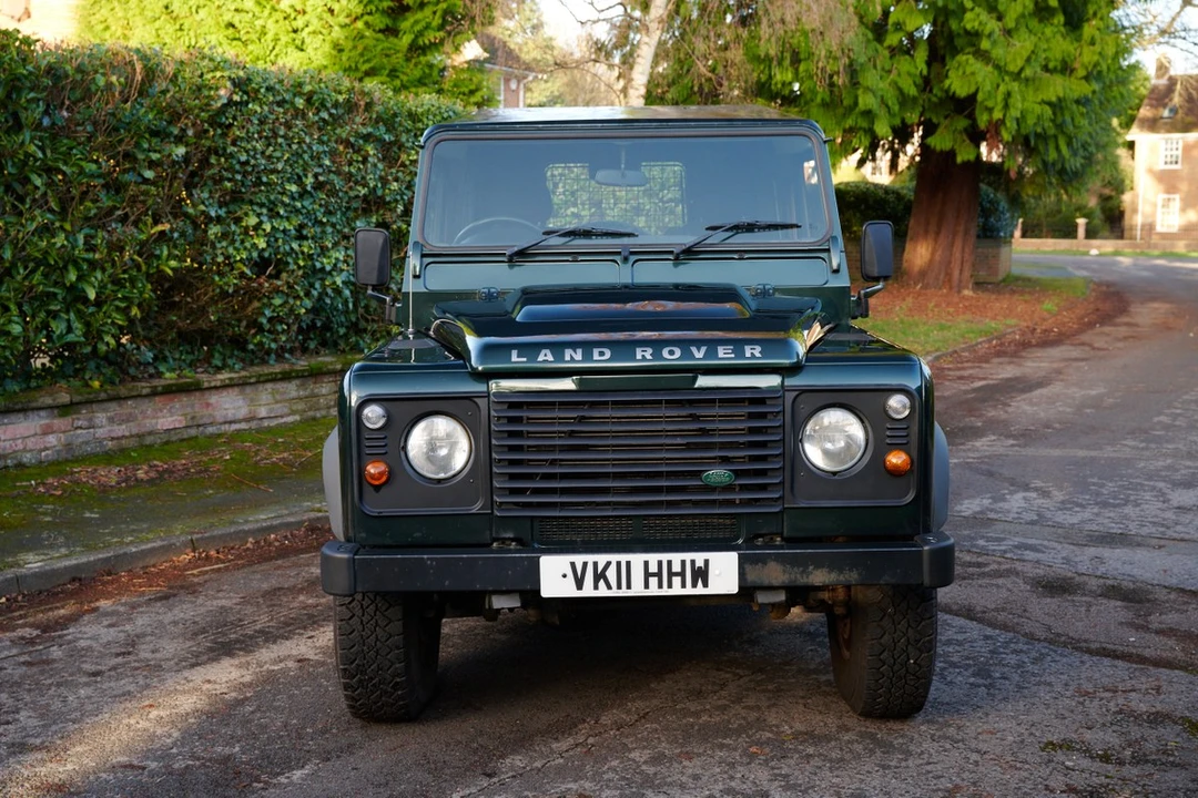 2011 Land Rover Defender 90 - Image 2 of 30