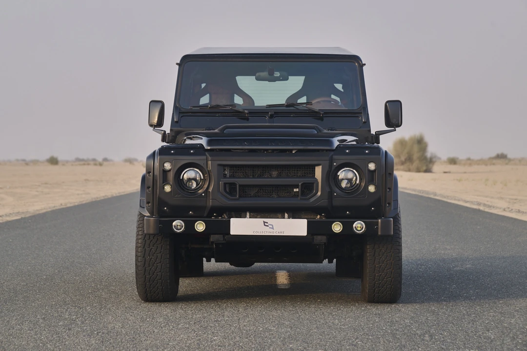 2011 Land Rover Defender 90 - Image 2 of 31