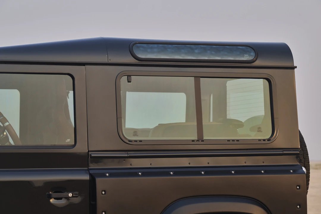 2011 Land Rover Defender 90 - Image 20 of 31