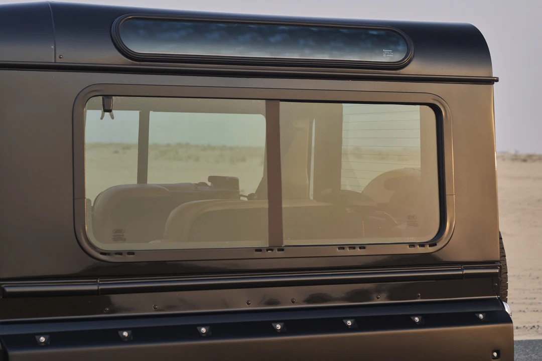 2011 Land Rover Defender 90 - Image 24 of 31