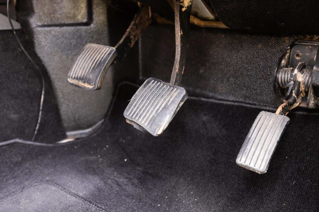 2011 Land Rover Defender 90 - Image 30 of 30