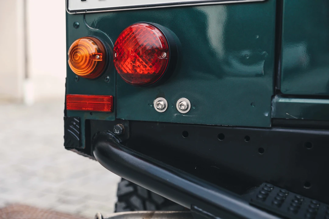 2011 Land Rover Defender 90 - Image 29 of 31