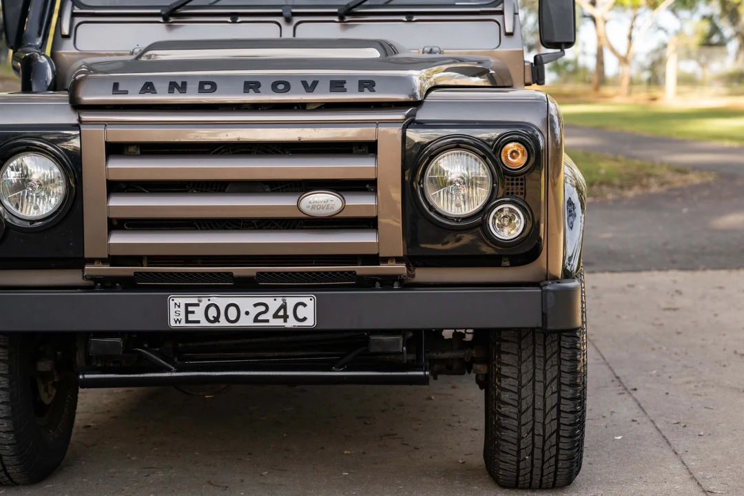 2011 Land Rover Defender 90 - Image 31 of 31