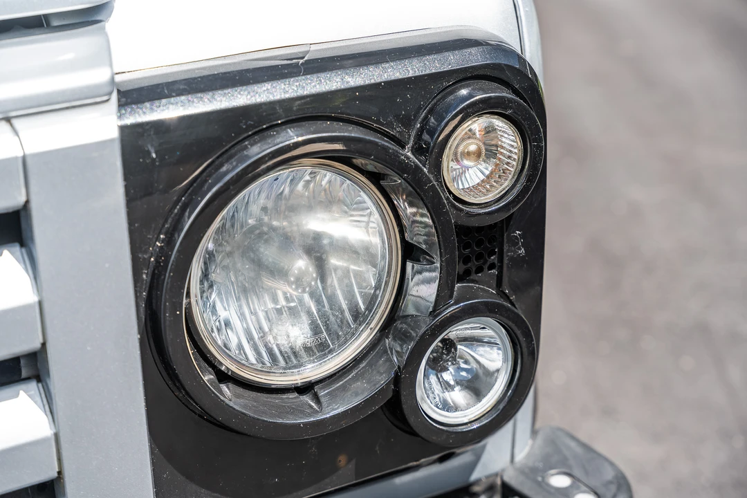 2011 Land Rover Defender 90 - Image 31 of 31