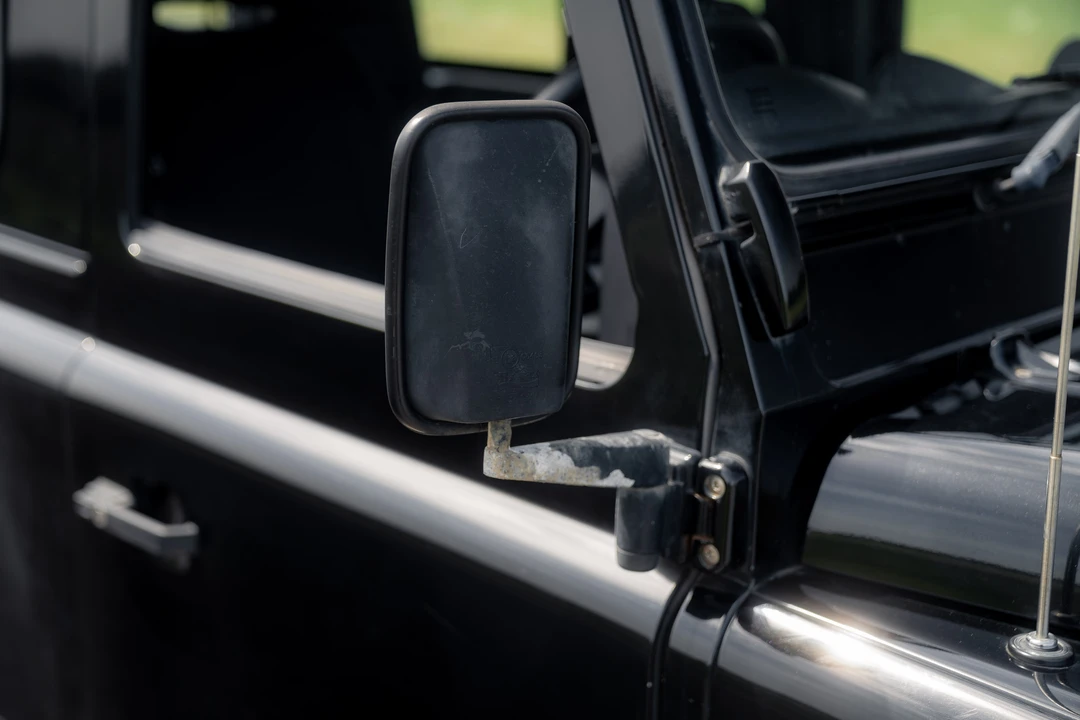 2011 Land Rover Defender 90 - Image 26 of 31