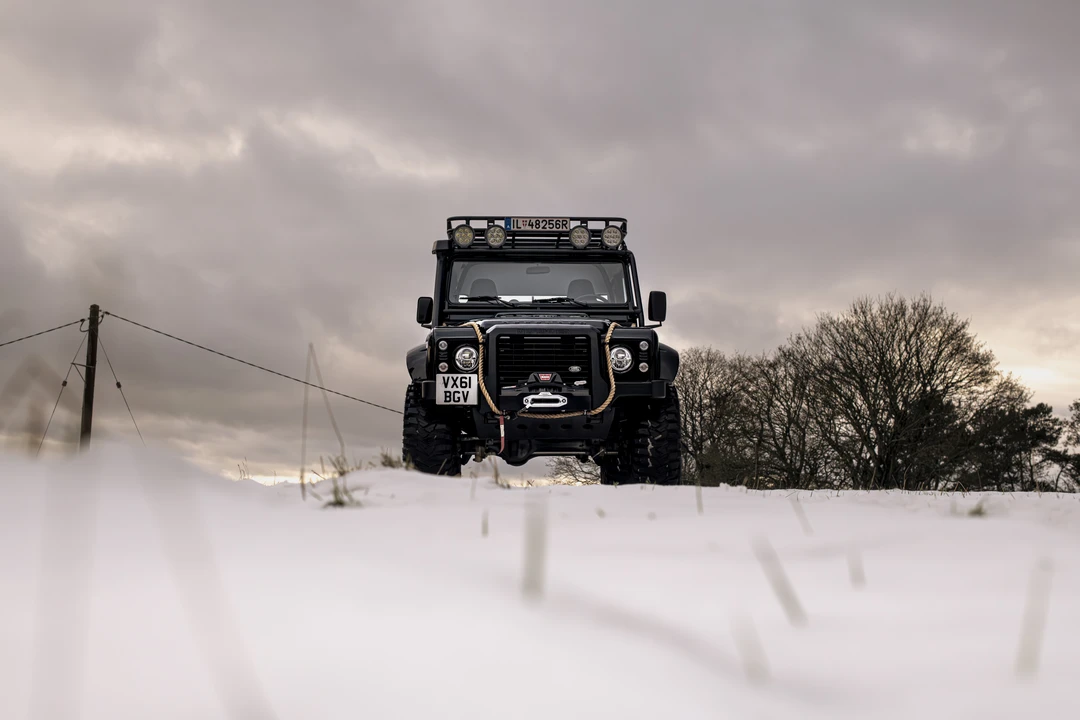 2011 Land Rover Defender 110 - Image 16 of 31
