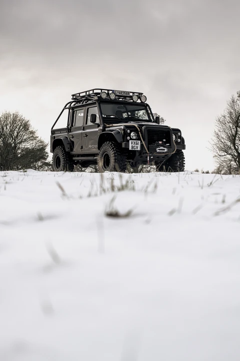 2011 Land Rover Defender 110 - Image 28 of 31