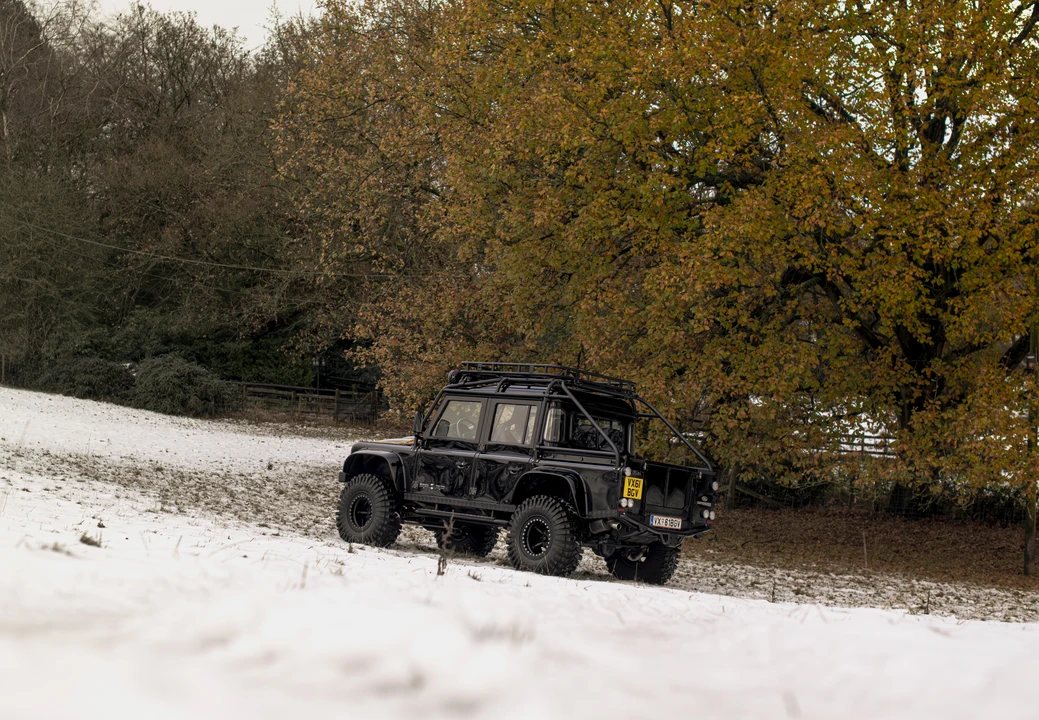 2011 Land Rover Defender 110 - Image 20 of 31