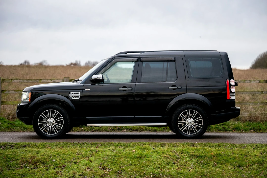 2011 Land Rover Discovery 4th Gen - Image 8 of 21