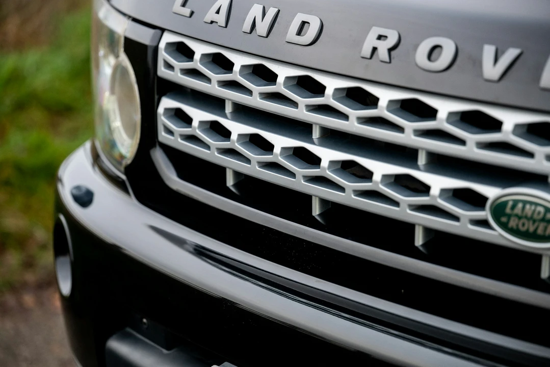 2011 Land Rover Discovery 4th Gen - Image 15 of 21