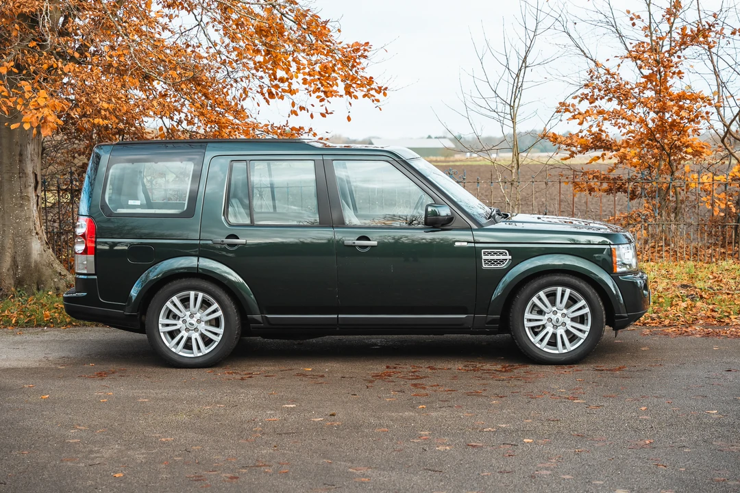 2011 Land Rover Discovery 4th Gen - Image 12 of 31