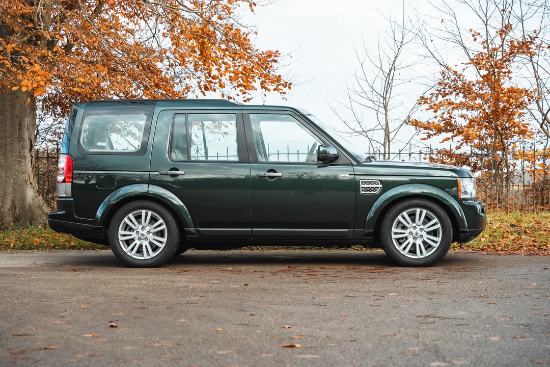 2011 Land Rover Discovery 4th Gen - Image 4 of 31