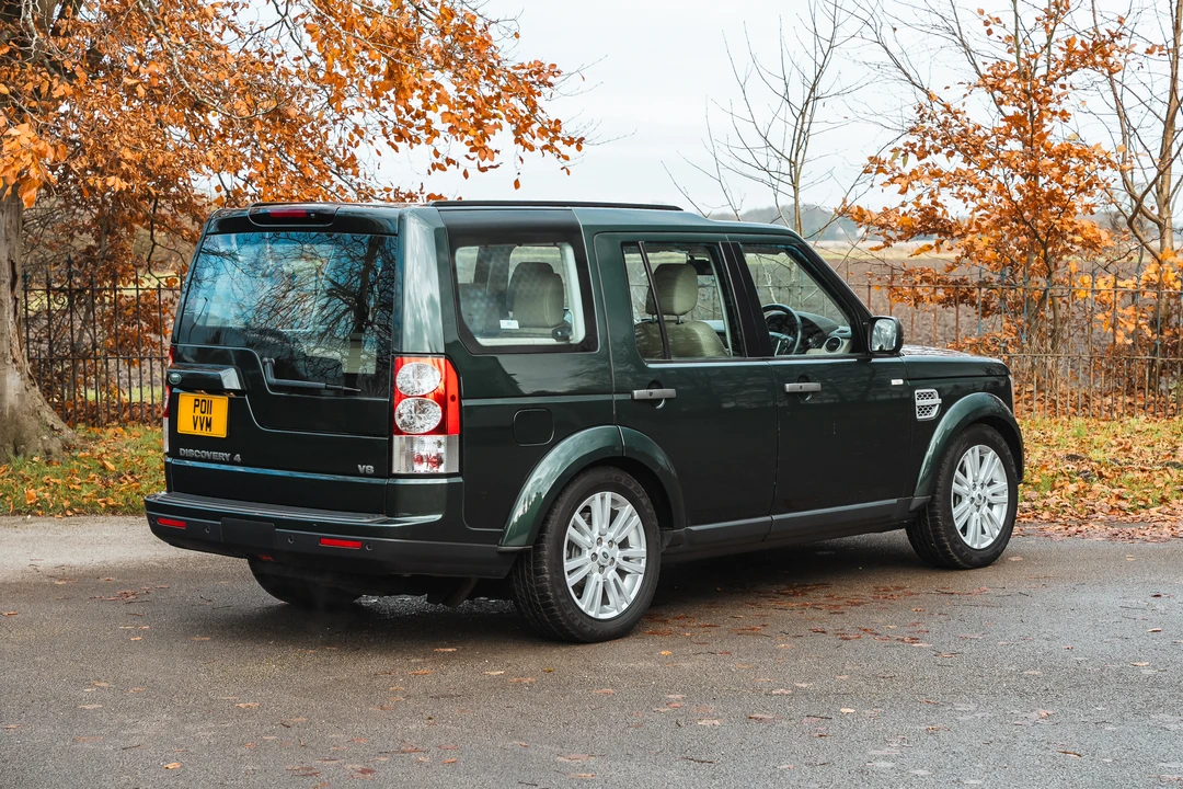 2011 Land Rover Discovery 4th Gen - Image 13 of 31