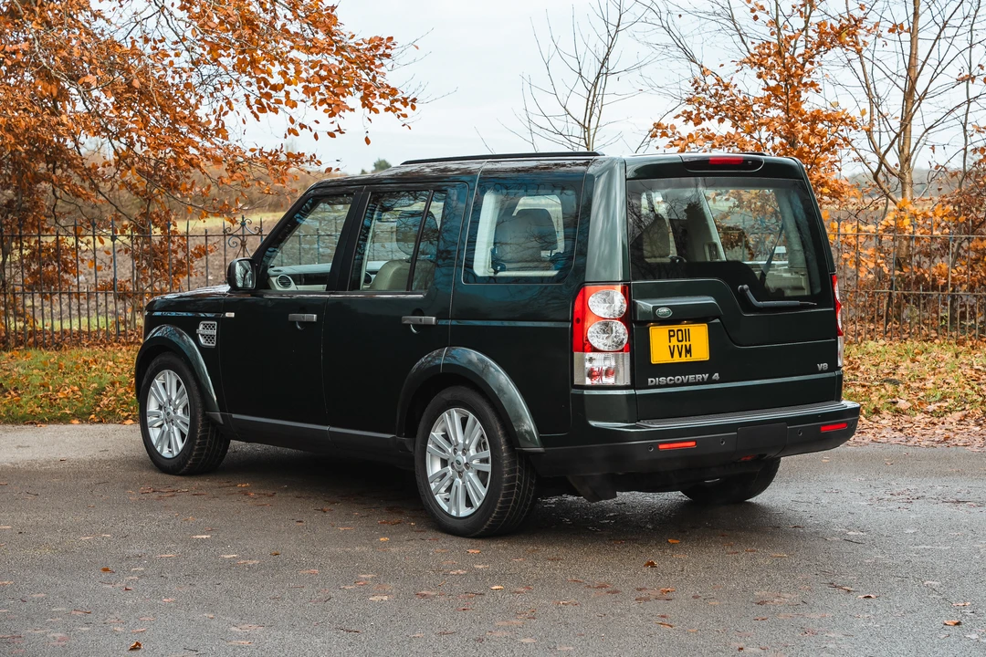 2011 Land Rover Discovery 4th Gen - Image 15 of 31