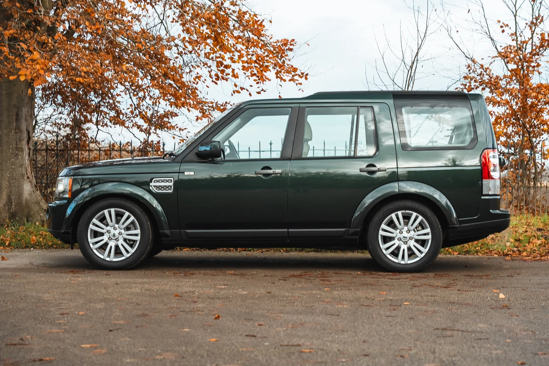 2011 Land Rover Discovery 4th Gen - Image 8 of 31