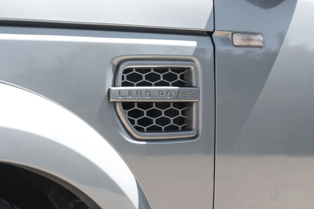 2011 Land Rover Discovery 4th Gen - Image 24 of 31