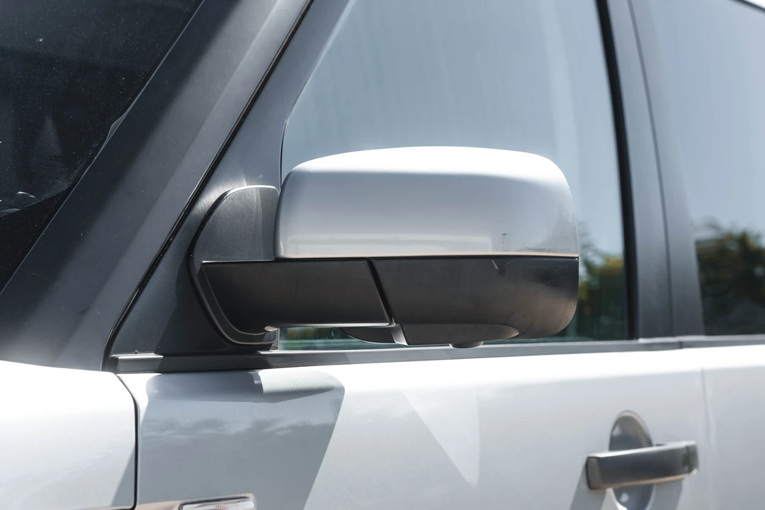 2011 Land Rover Discovery 4th Gen - Image 25 of 31