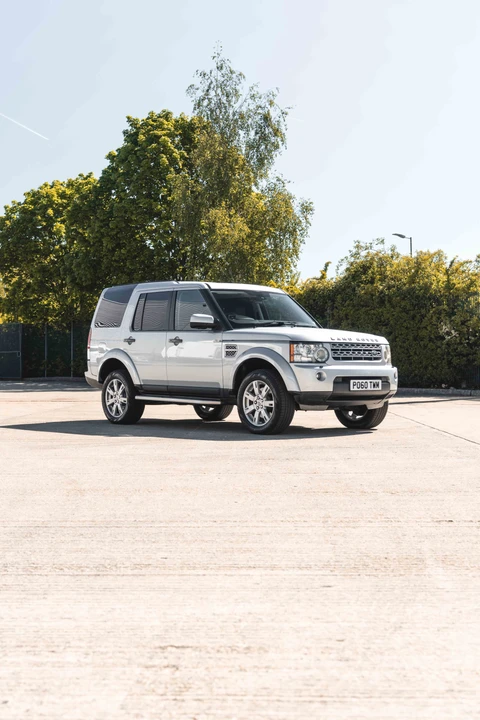 2011 Land Rover Discovery 4th Gen - Image 17 of 31
