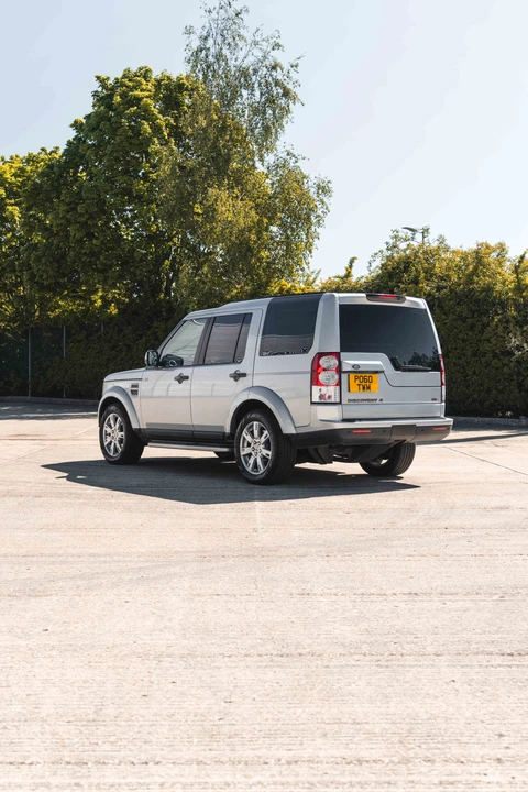 2011 Land Rover Discovery 4th Gen - Image 18 of 31