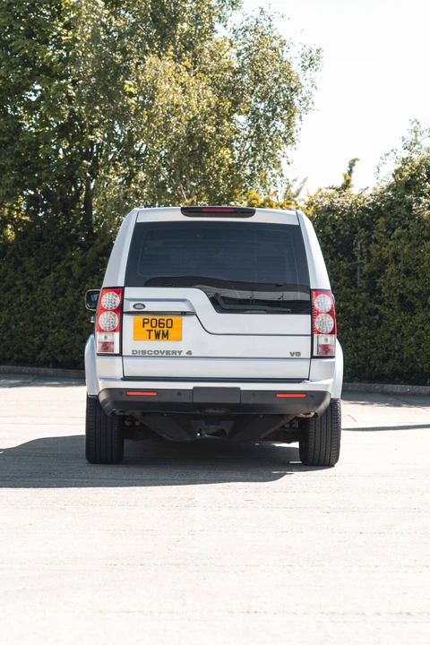 2011 Land Rover Discovery 4th Gen - Image 19 of 31