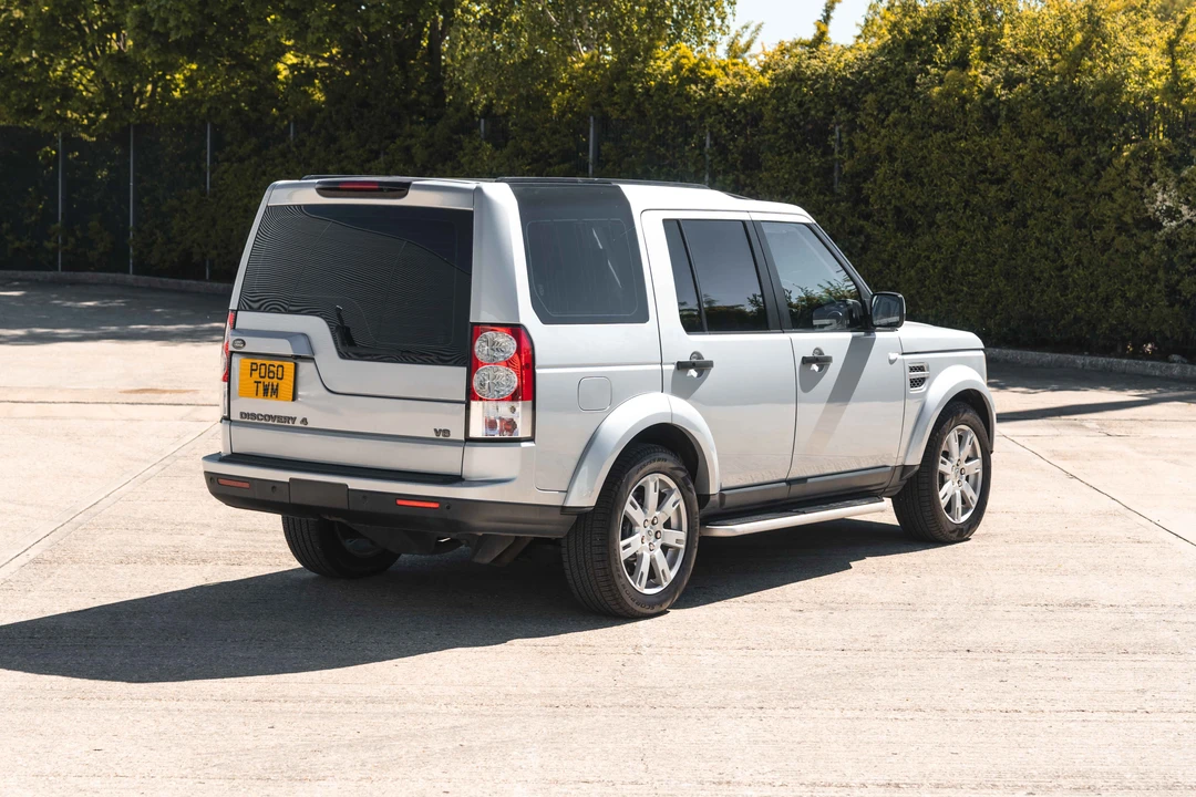 2011 Land Rover Discovery 4th Gen - Image 13 of 31