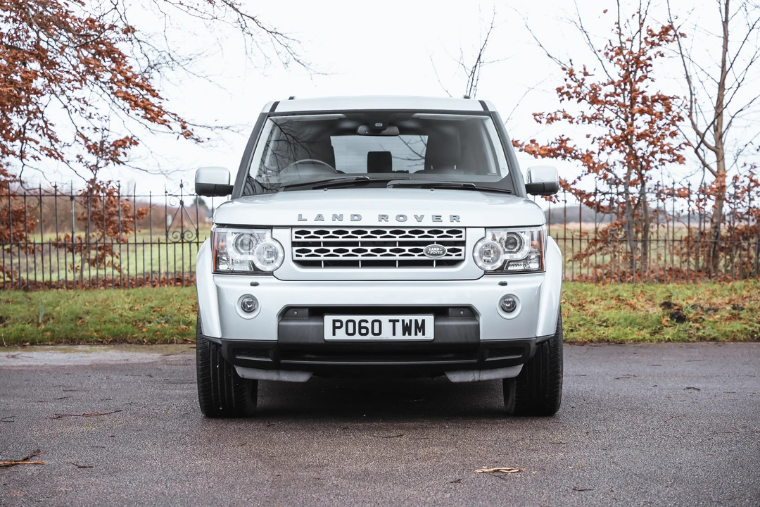 2011 Land Rover Discovery 4th Gen - Image 10 of 31