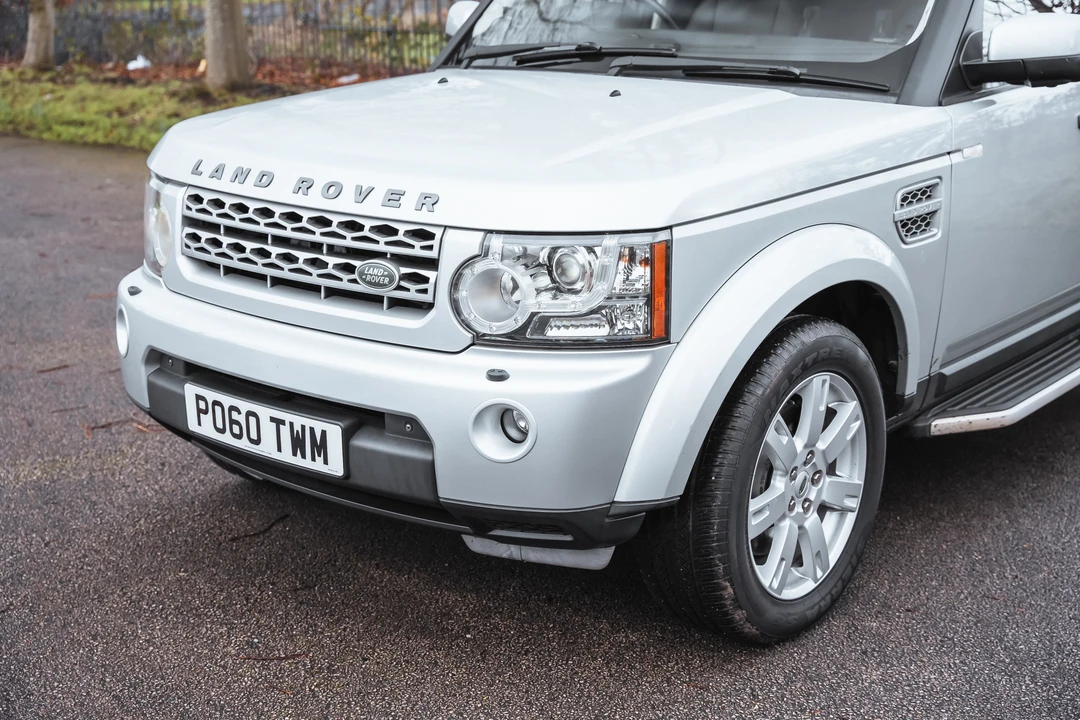 2011 Land Rover Discovery 4th Gen - Image 14 of 31