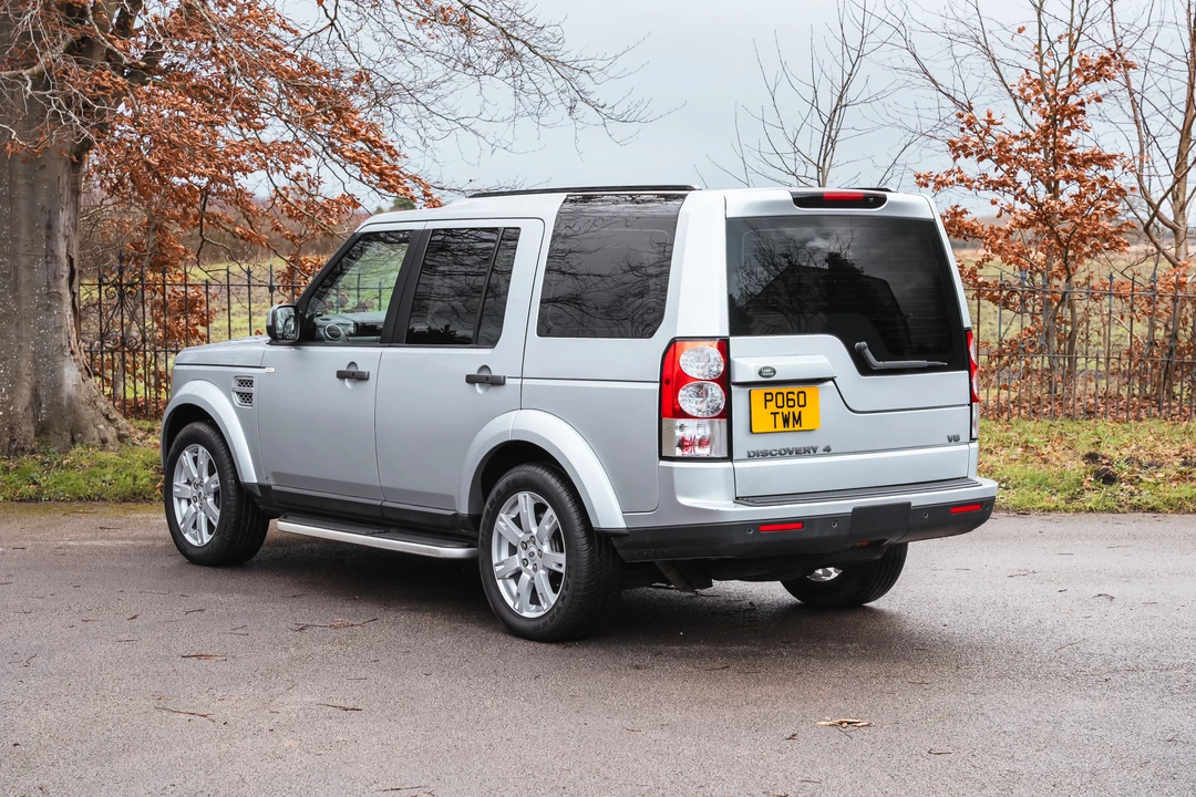 2011 Land Rover Discovery 4th Gen - Image 7 of 31