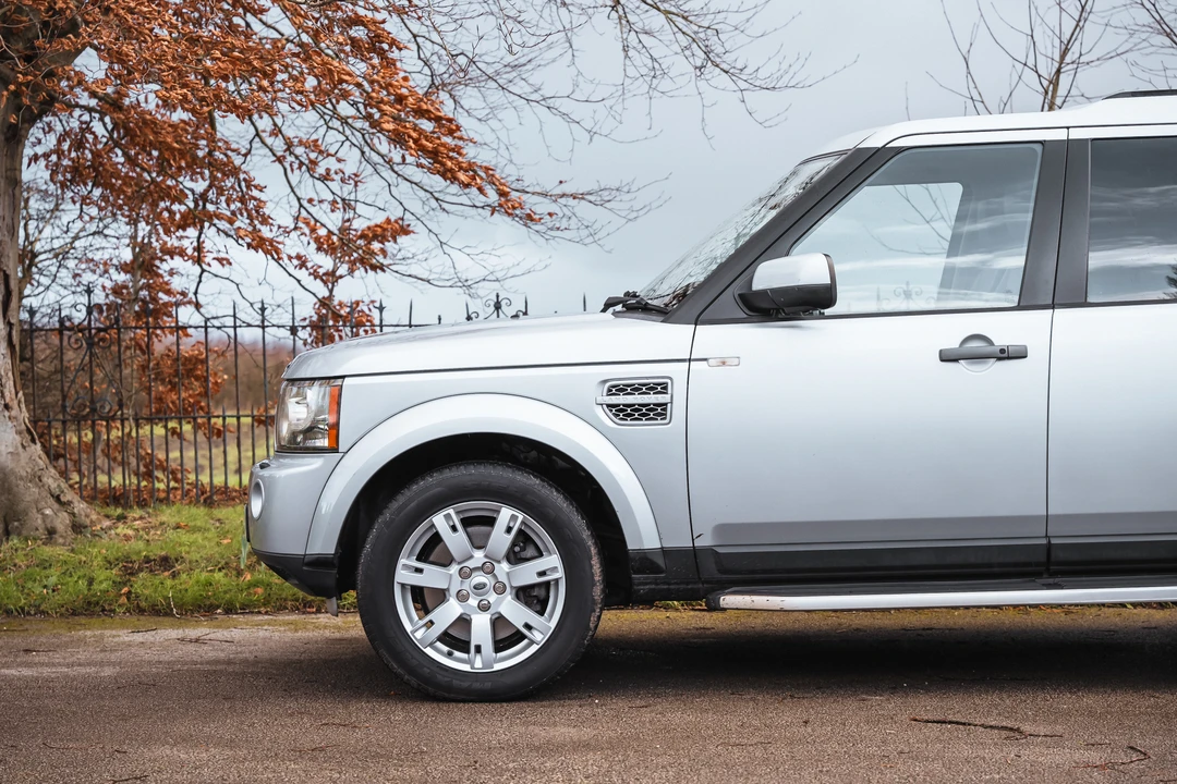 2011 Land Rover Discovery 4th Gen - Image 26 of 31