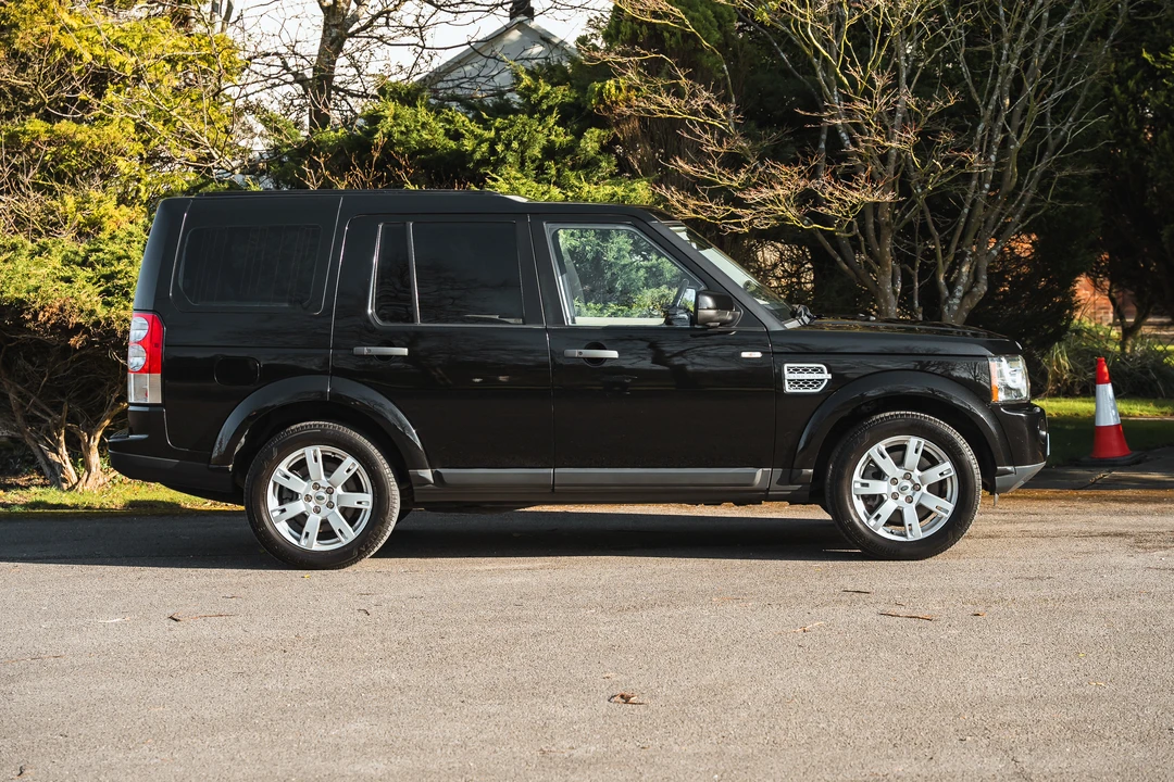 2011 Land Rover Discovery 4th Gen - Image 12 of 31