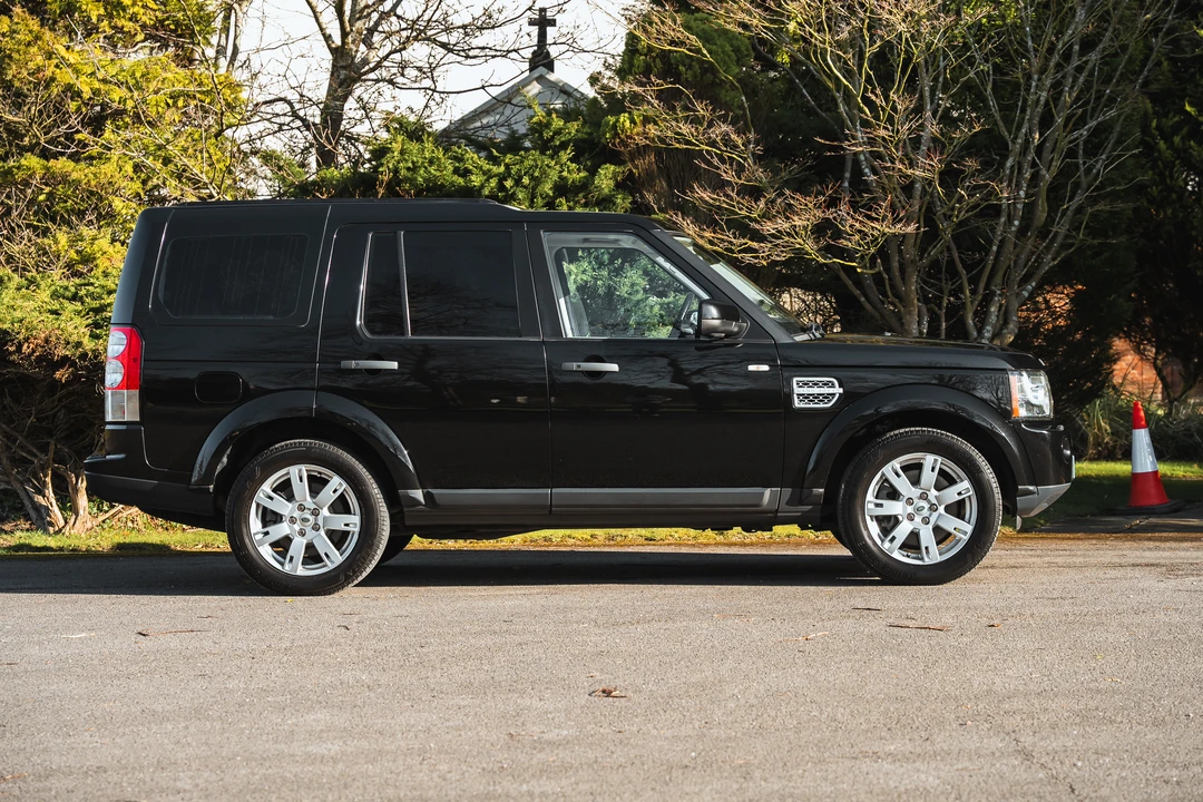 2011 Land Rover Discovery 4th Gen - Image 4 of 31